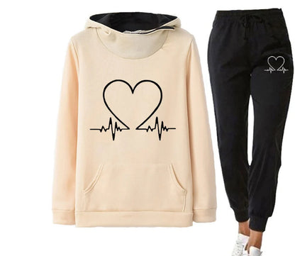 Love Heart Printed Sports Suit Hooded Sweatshirt Top And Drawstring Pants Fashion Casual Track Suit for Women's